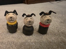 Fisher Price Little People Lucky Dog Set Of 3 Cylinder Round Base Yellow Collar