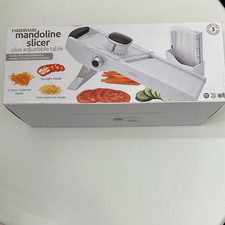 Affettatrice a mandolina Farberware con tavolo regolabile e lame Julienne