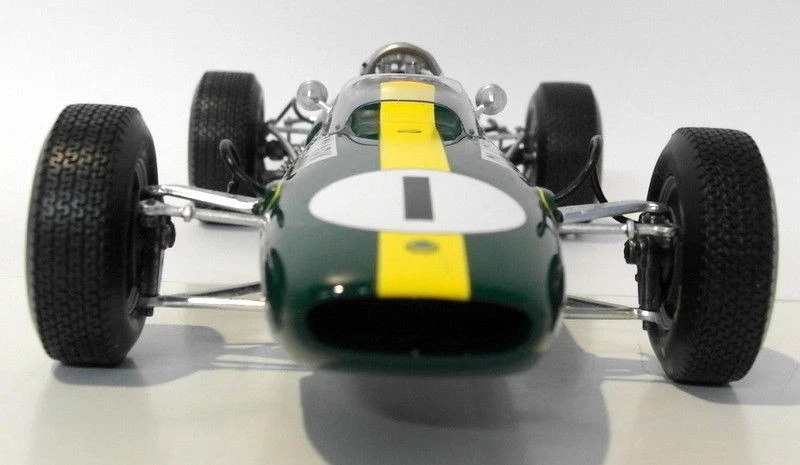 Spark 1/18 Scale Resin 18S067 - Lotus 33 #1 Winner German GP 1965 Jim Clark - Image 3 of 4