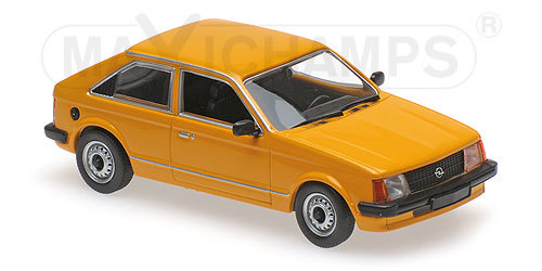 Opel Kadett 1979 orange Minichamps pour décoration de bureau vintage et étagère de passionné auto