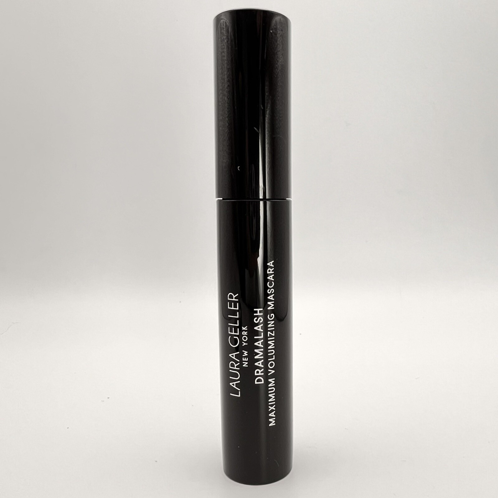 Laura Geller DRAMALASH Mascara, Eyeliner, 2x Illuminators 4 Pc Set