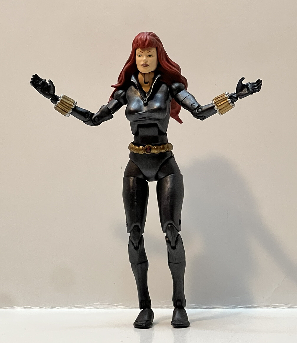 2005 Marvel Legends Toy Biz Series 8 Black Widow 6