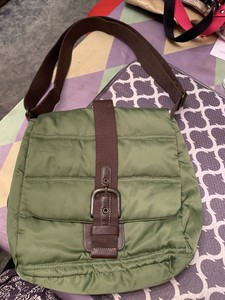 eddie bauer bolsas