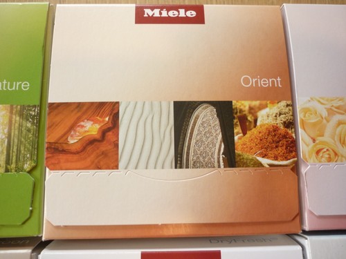Miele Tumble dryer fragrance flacons- rose, aqua, nature, dry, orient, cocoon - Picture 3 of 7