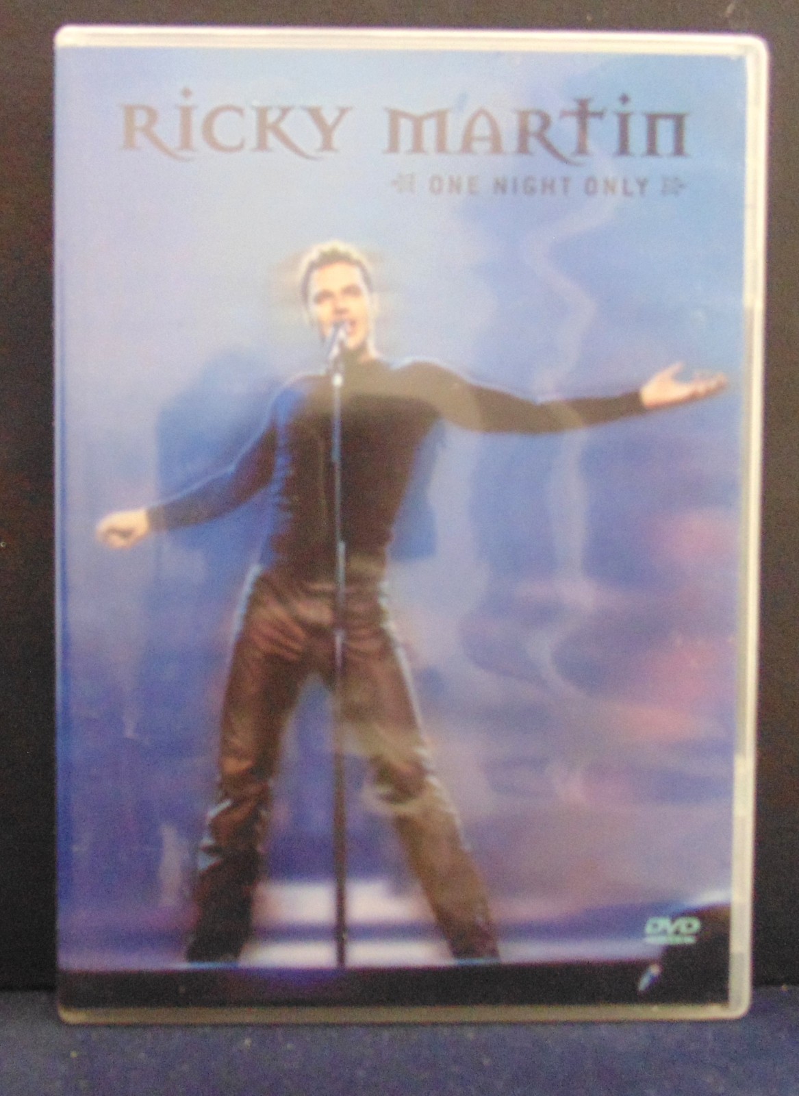 RICKY MARTIN ONE NIGHT ONLY ------ SEE PHOTOS