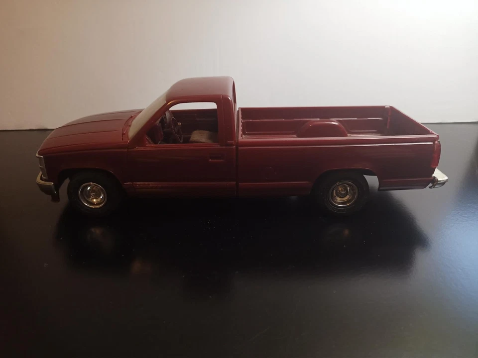 Chevrolet Silverado C1500 1988 1/25 AMT ERTL PROMOCIÓN BRANDYWINE Foto 2 de 4