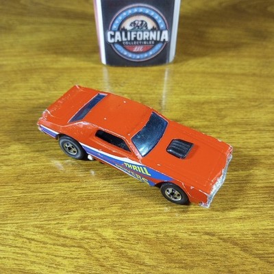 Hot Wheels Thrill Drivers Corkscrew Set Torino Stocker Red BW Hong Kong 1977