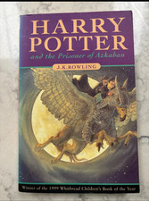 HARRY POTTER AND THE PRISONER OF AZKABAN PAPERBACK 1ST EDITION 1ST PRINTING