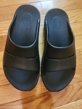 Oofos OOhaa  Recovery  Slip-On Slide Sandal Women's ’s Size 10/GUC 