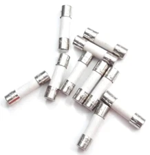 LOT OF 10 LITTELFUSE 10A Lf T10AH250V T10AH 250V P CERAMIC FUSES SLOW BLOW