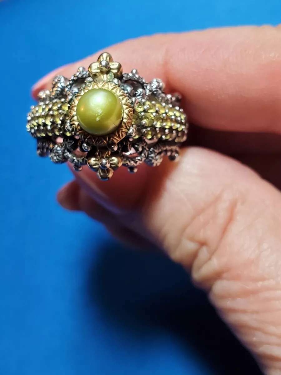 Yellow sapphire store and pearl