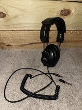 Avid Education AE-808 Switchable Stereo/Mono Headphone with Voume Control, Black