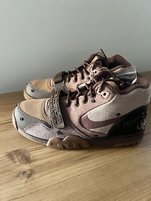 Nike Air Trainer 1 SP x Travis Scott Wheat. Men's Size 7, W
