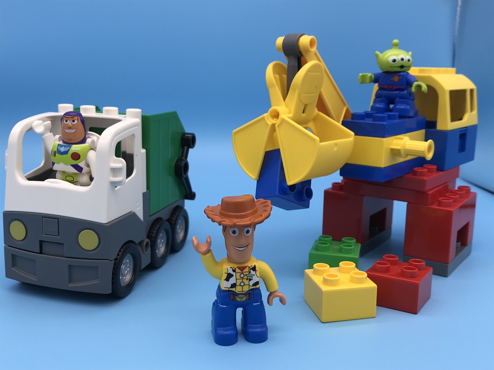 toy story trash truck