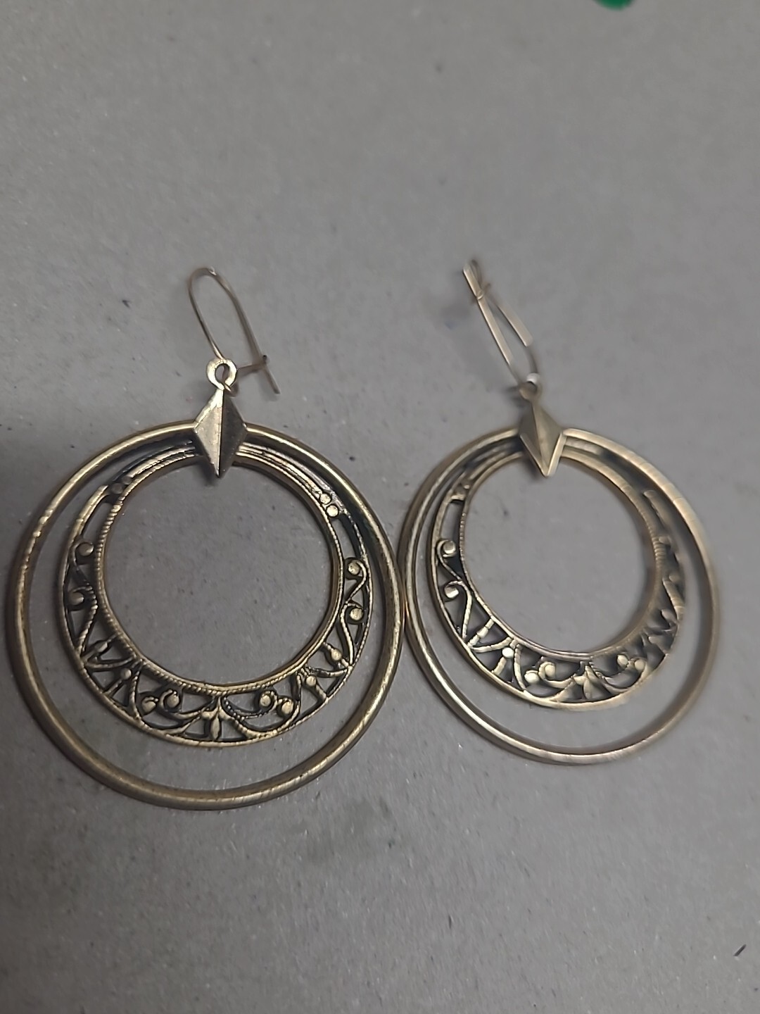 hoop earrings for women-image