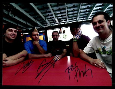 Less than Jake Groß Foto Original Signiert + G 53797