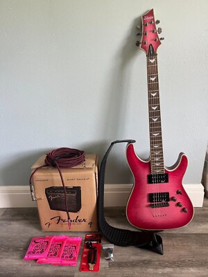 Schecter Research Omen Guitar Beginner Kit