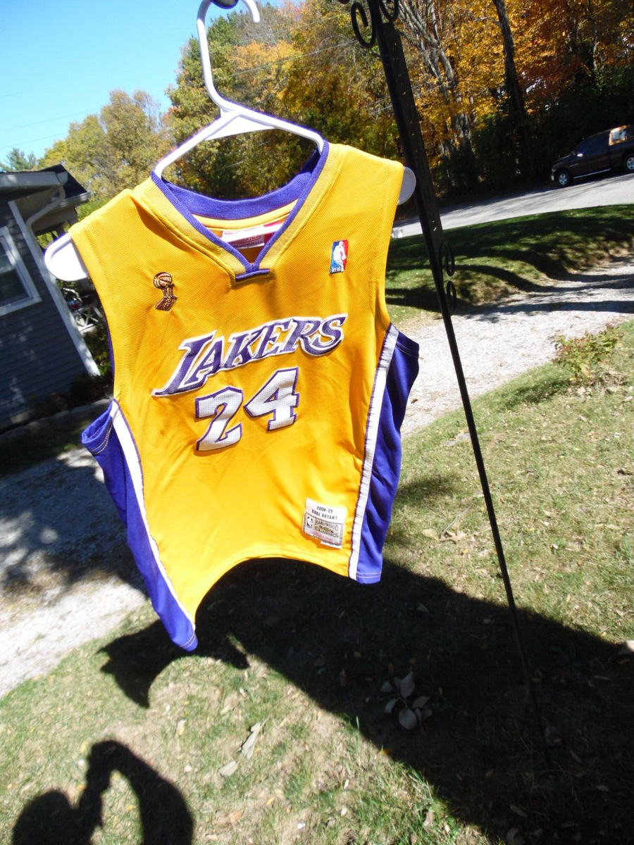 kobe jersey 24 yellow
