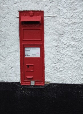 Photo 6x4 Victorian wallbox in Shillingford Abbot Alphington The slit is  c2009