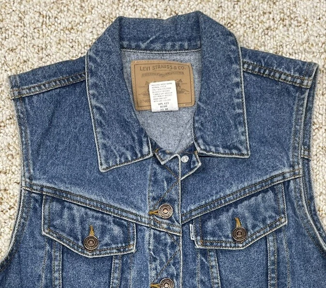 De Colección Chaleco Levi's Jean Niñas Talla XL Azul Sin Mangas Abotonado Denim Pestaña Blanca Foto 3 de 4