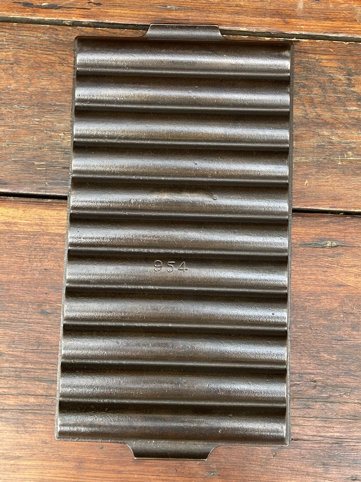 Griswold Cast Iron Unmarked Breadstick Pan (HTF Variation)