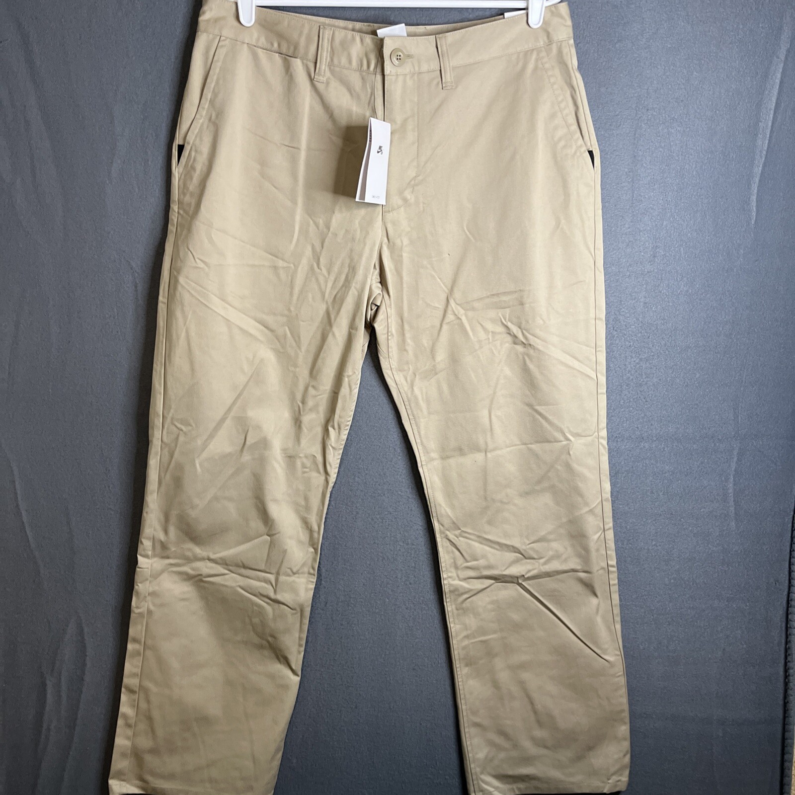 Nike SB Dri Fit Chino Skateboard Mens Size 34x32 Khaki Loose fit Pants New