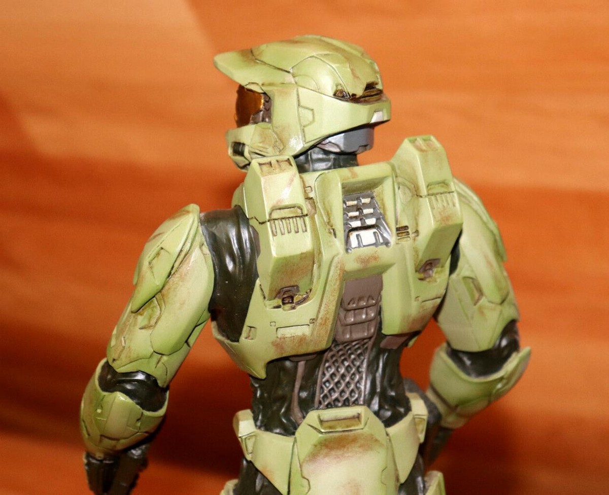 Halo 2 Master Chief Statue / Figure Muckle Oxmox Xbox
