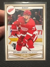 2024-25 Upper Deck Series 1 - O-Pee-Chee Glossy Dylan Larkin #OG-20 Gold