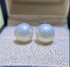 Pair of Huge 11mm Natural South Sea White Genuine Round Loose Pearl Undrilled 03