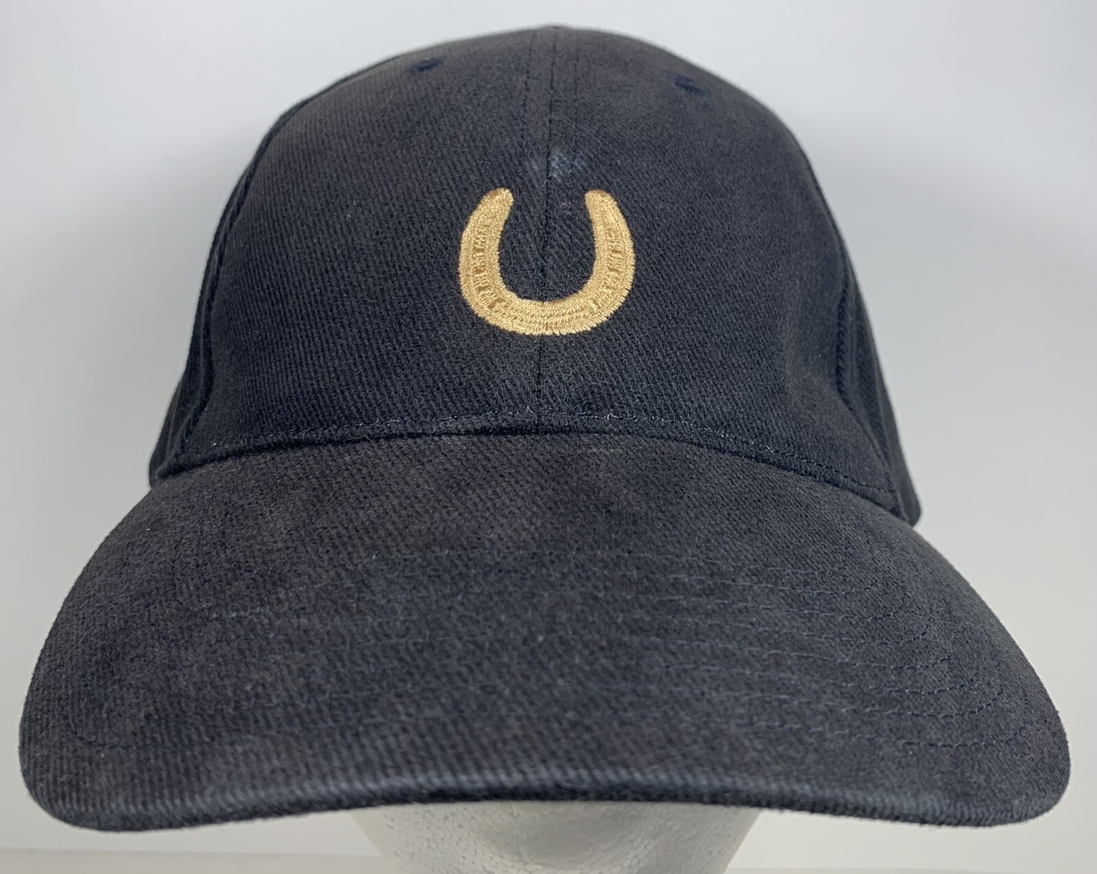 Cappello a ferro di cavallo dorato mazza da golf berretto equitazione cavallo stallone pony animale domestico sbiadito