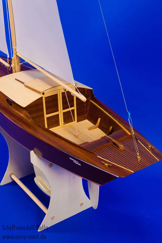 Aeronaut 300900 Bella Segelboot  Mahagoni-Holz Bausatz - Bild 4 von 4