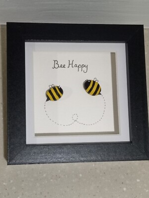 Biene Glückliche Bienen Land Garten Kiesel Kunst - Gerahmtes Wandbild.  Ideales Geschenk 12 cm