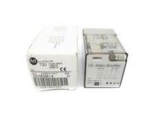 ALLEN BRADLEY 700-HA33A1-4 SER. D 120VAC 10A (WH) NSMP