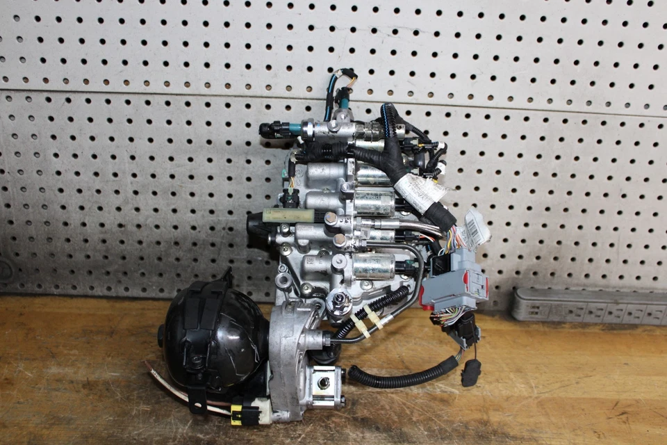 Actuador de cambio de carrocería de válvula de transmisión hidráulica Fiat 500L 13-16 con bomba Foto 2 de 4