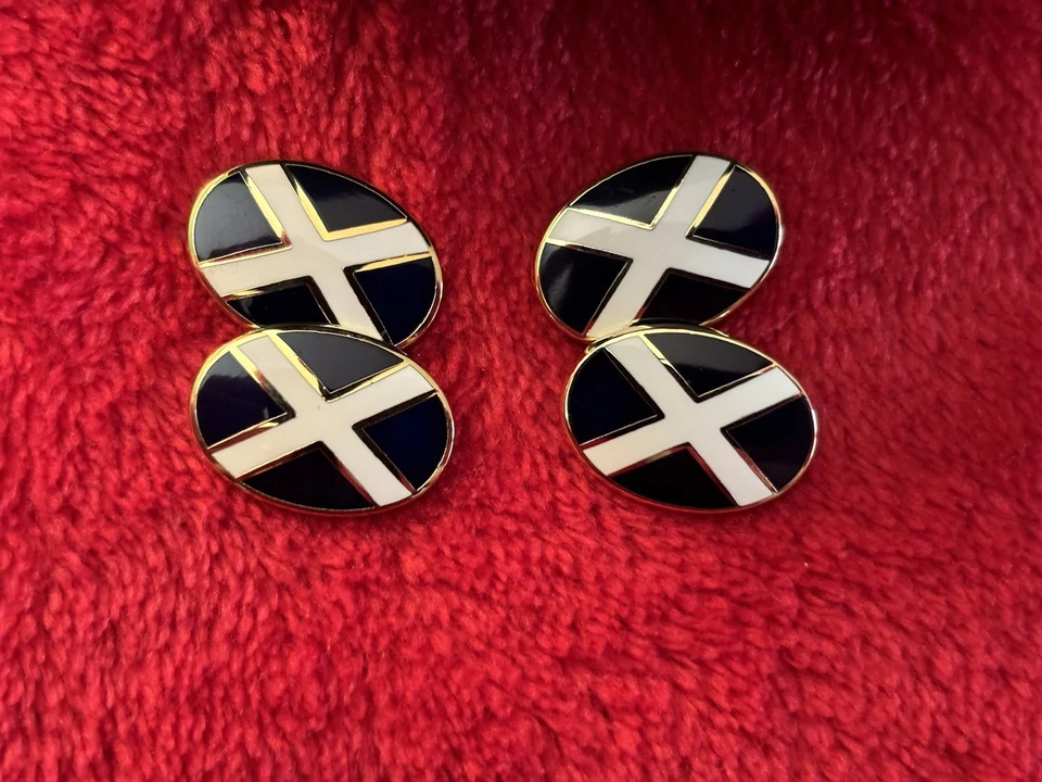 Gemelos de cadena Benson & Clegg St Andrew's Cross Scottish Saltire en caja de regalo Foto 3 de 4