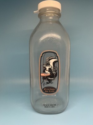 Vintage Warner Bros Studio Store Milk Jug/Bottle Pepe Le Pew Pepe