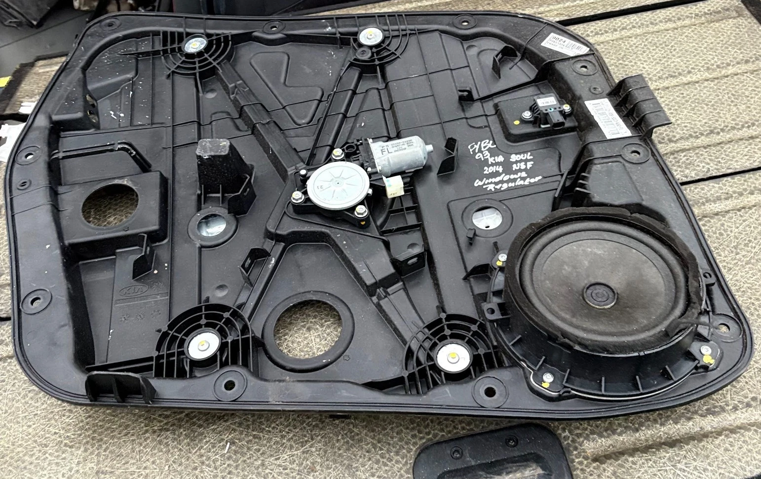 Actual Kia Soul front left window regulator door module assembly