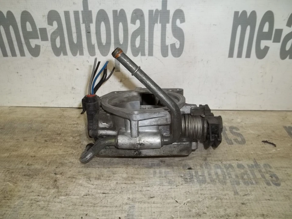 Válvula de carrocería del acelerador de inyección de aire combustible Cadillac Deville Eldorado Seville 96-99 Foto 3 de 4