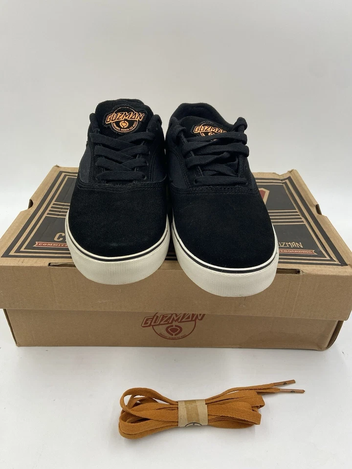 Zapatos modelo profesional Circa Emmanuel Guzmán para hombre talla 8 negro llama naranja gris Foto 3 de 4