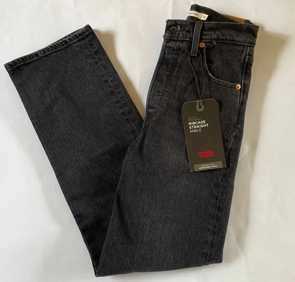 Levi's premium ribcage straight ankle top