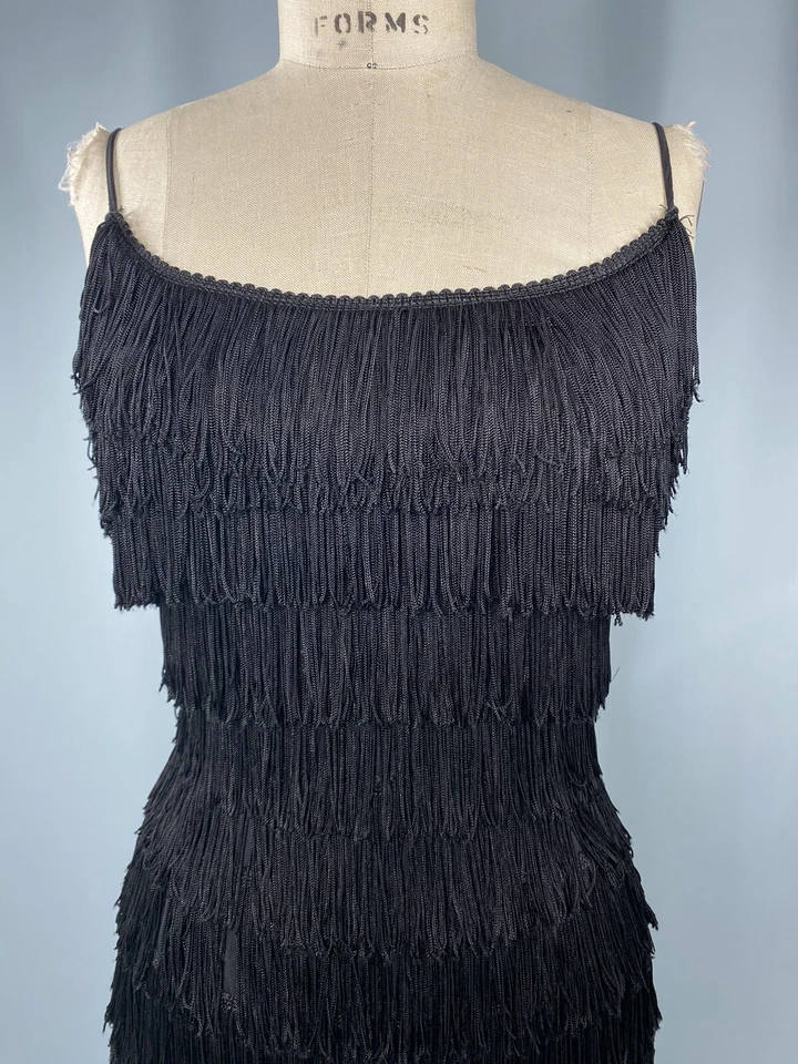 Vestido Vintage TALLA PEQUEÑA Negro Flecos Años 60 Funda Moveo Hecho a Mano Baile Shimmy Foto 2 de 4