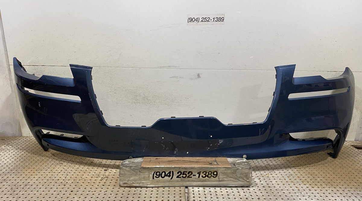 OEM 2020-2021 Lincoln aviator front bumper w/ no sensor holes Blue