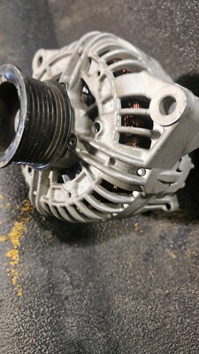HD10E Alternator - New, 14V, 90-200A, Fits Bosch Fits John Deere