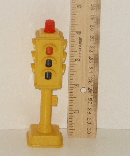 VTG Fisher Price Little People Stop Light Traffic Signal Sesame Main St Village