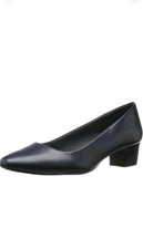 Easy Street Women Prim Pump Navy Blue  7M New In Box Kitten Cuban Heel Minimal