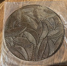 20PCS Round 15" Gold Leaves Placemats for Dinning Table, Wedding, PVC Placemat