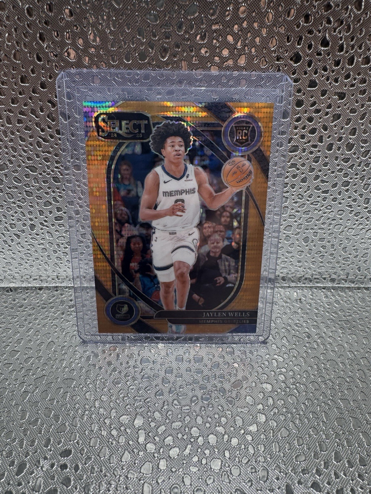 2024-25 Panini Select - Courtside Jaylen Wells Neon Orange Pulsar Prizm /18