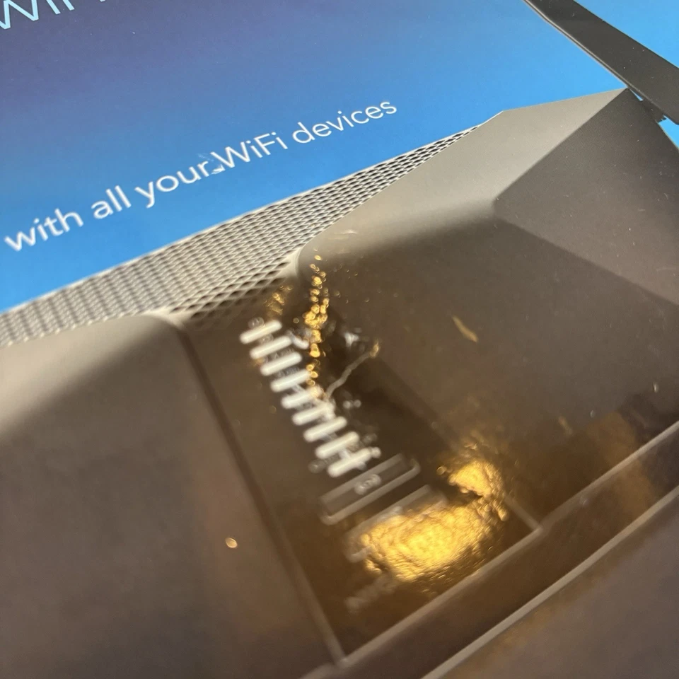 Netgear Nighthawk AX4 4-Stream Dual-Band WiFi 6 Router AX3000 RAX40-100NAS - Image 4 of 4