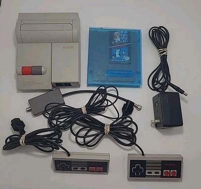Nintendo NES 101 Top Loader Console Control Deck Bundle OEM