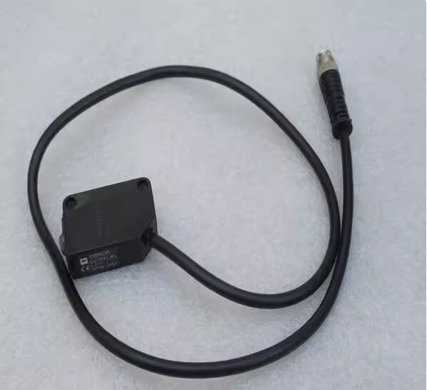 1 PIEZA NUEVO AJUSTE PARA Sensor E3Z-T61K-L-M3J